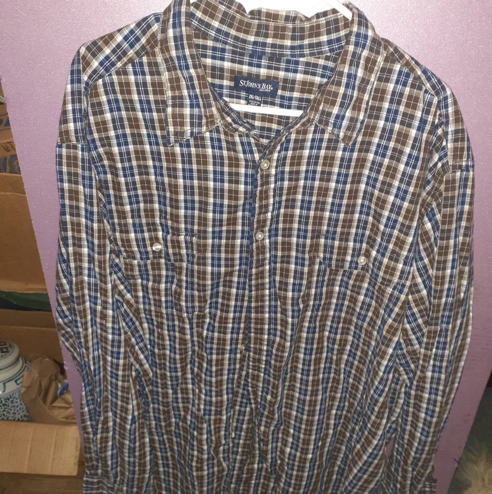 Men's shirt NWOT